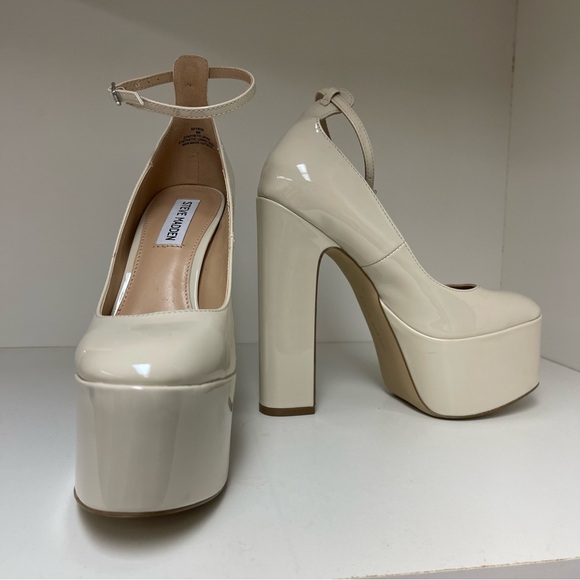 Steve Madden nude high heels size 6 - Picture 7 of 15